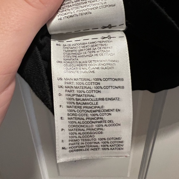 Adidas Cropped Logo Tee - Picture 4 of 4